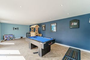 Man Cave/Garden Room- click for photo gallery